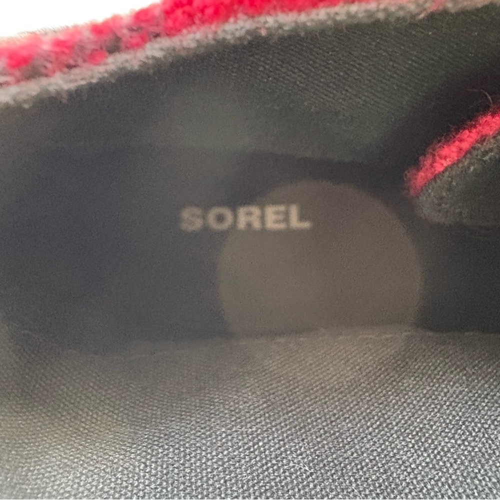 Sorel Red and Black Ankle Boots - Picture 3 of 10